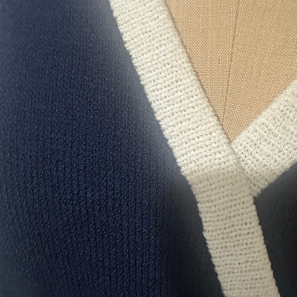 St. John Navy and Cream V-Neck Sweater - Picture 2 of 4